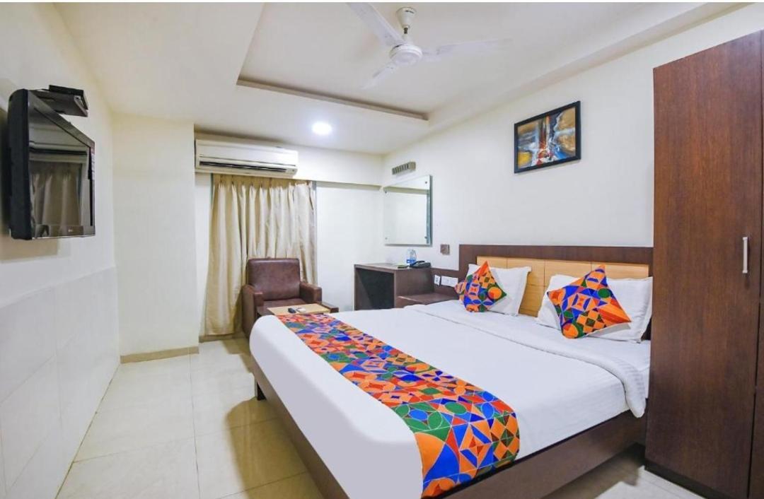 Hotel Leela Grand Inn Vijayawada Ngoại thất bức ảnh