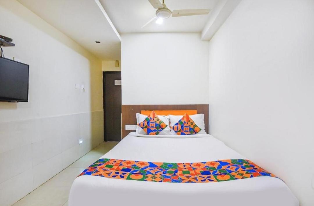 Hotel Leela Grand Inn Vijayawada Ngoại thất bức ảnh