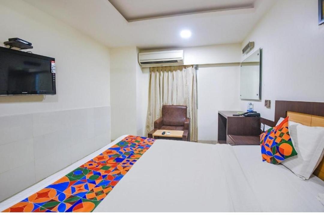 Hotel Leela Grand Inn Vijayawada Ngoại thất bức ảnh
